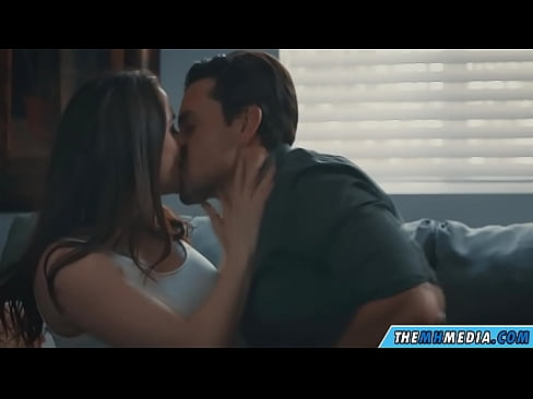 ❤️ Romantikong pakikipagtalik sa isang magandang busty na ina ☑ Just porn sa amin